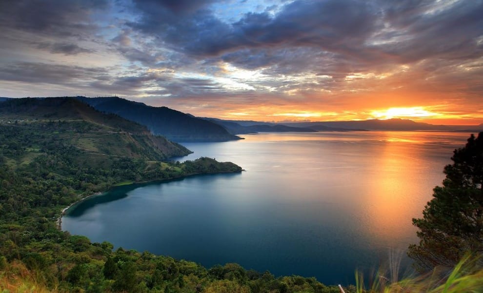 asal usul danau toba