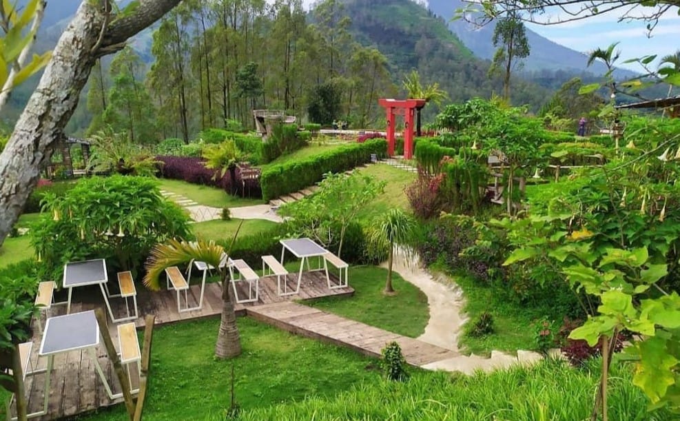 bukit nirwana malang