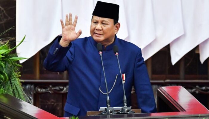 Prabowo dan PM Li Qiang Bahas Investasi Besar Senilai Rp 156 Triliun di Beijing