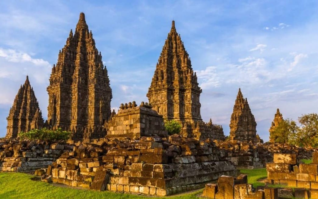 sejarah candi prambanan